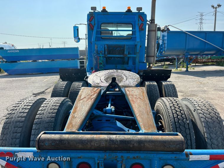 image for item ET3060 2006 Kenworth T800 winch truck