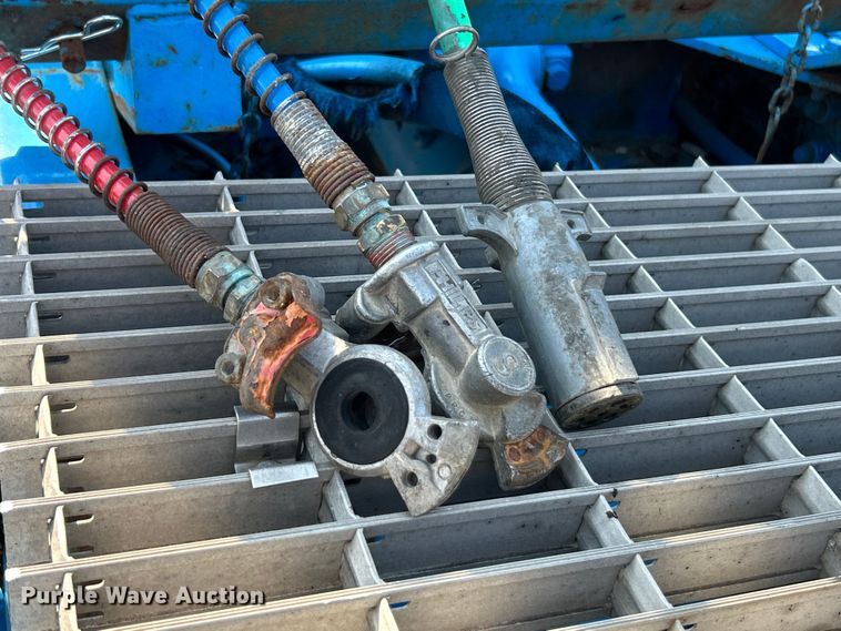 image for item ET3060 2006 Kenworth T800 winch truck