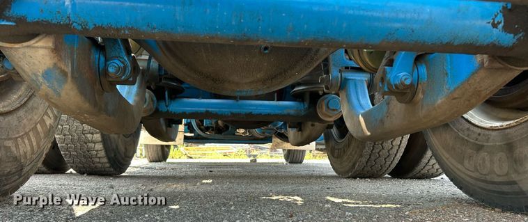 image for item ET3060 2006 Kenworth T800 winch truck