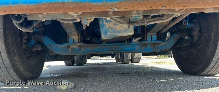 image for item ET3060 2006 Kenworth T800 winch truck