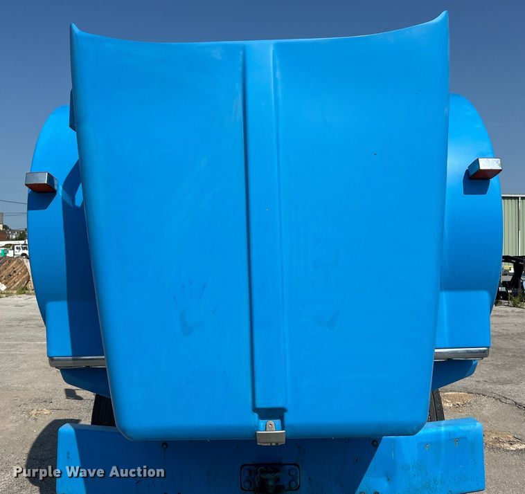 image for item ET3060 2006 Kenworth T800 winch truck