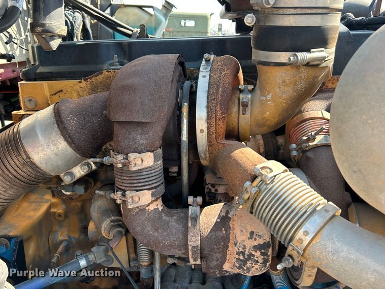 image for item ET3060 2006 Kenworth T800 winch truck