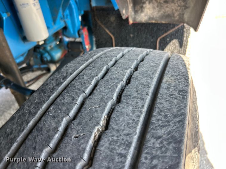 image for item ET3060 2006 Kenworth T800 winch truck