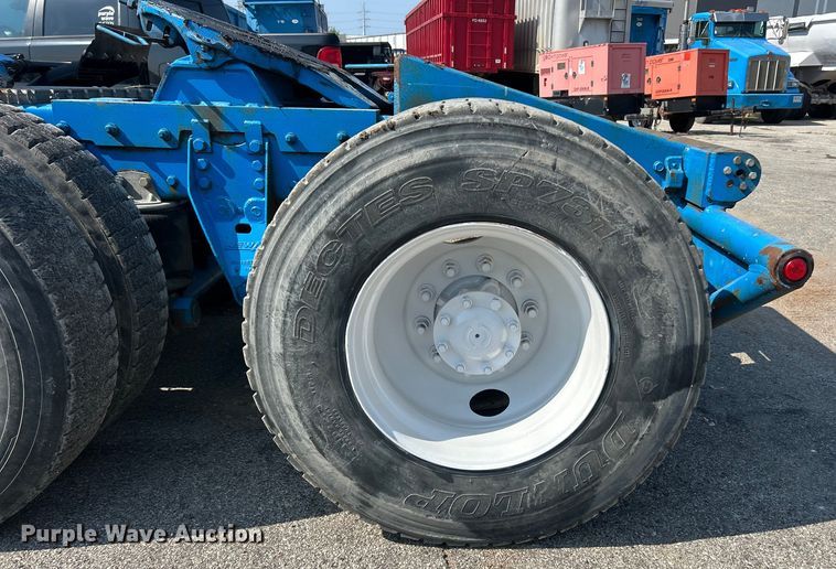 image for item ET3060 2006 Kenworth T800 winch truck