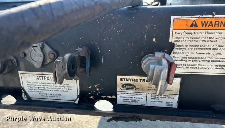 image for item ET3062 2003 Etnyre Blackhawk lowboy equipment trailer