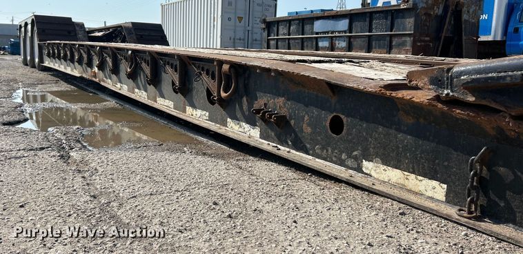 image for item ET3062 2003 Etnyre Blackhawk lowboy equipment trailer