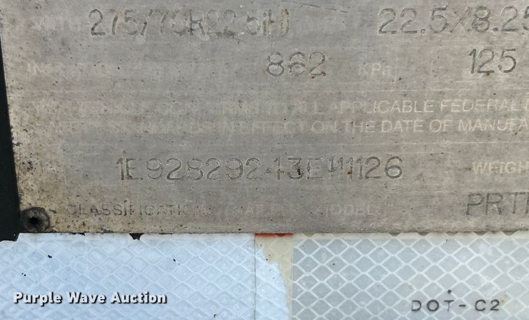 image for item ET3062 2003 Etnyre Blackhawk lowboy equipment trailer