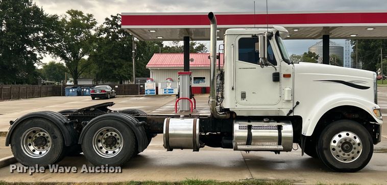 image for item ET3067 2007 International 5900i SFA semi truck