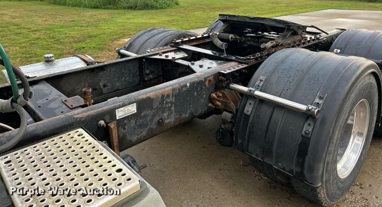 image for item ET3067 2007 International 5900i SFA semi truck