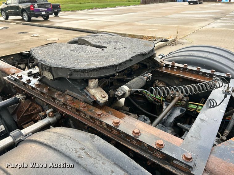 image for item ET3067 2007 International 5900i SFA semi truck