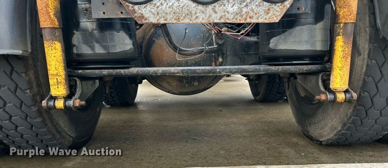 image for item ET3067 2007 International 5900i SFA semi truck