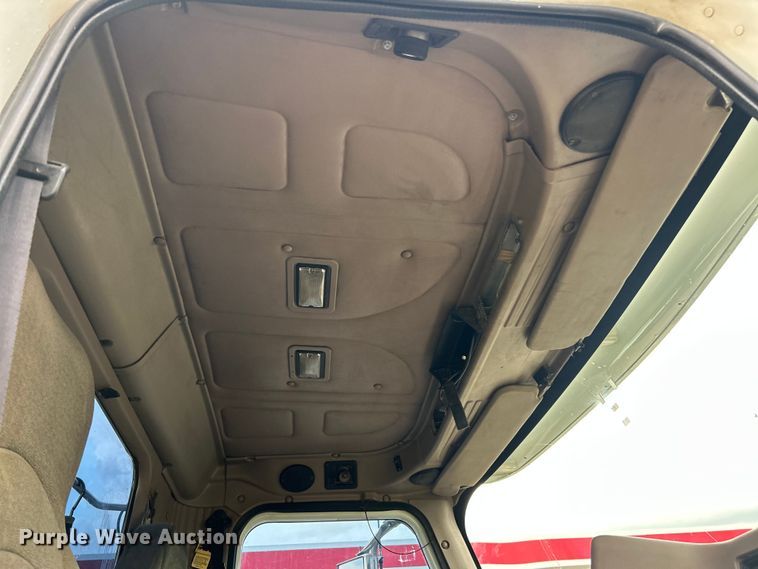 image for item ET3067 2007 International 5900i SFA semi truck