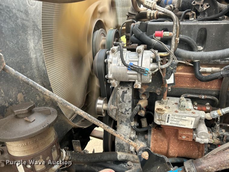 image for item ET3067 2007 International 5900i SFA semi truck