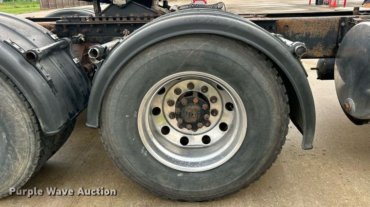 image for item ET3067 2007 International 5900i SFA semi truck