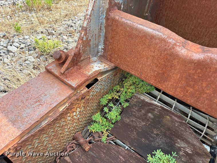 image for item ET7035 1980 TALN Lowboy beam trailer