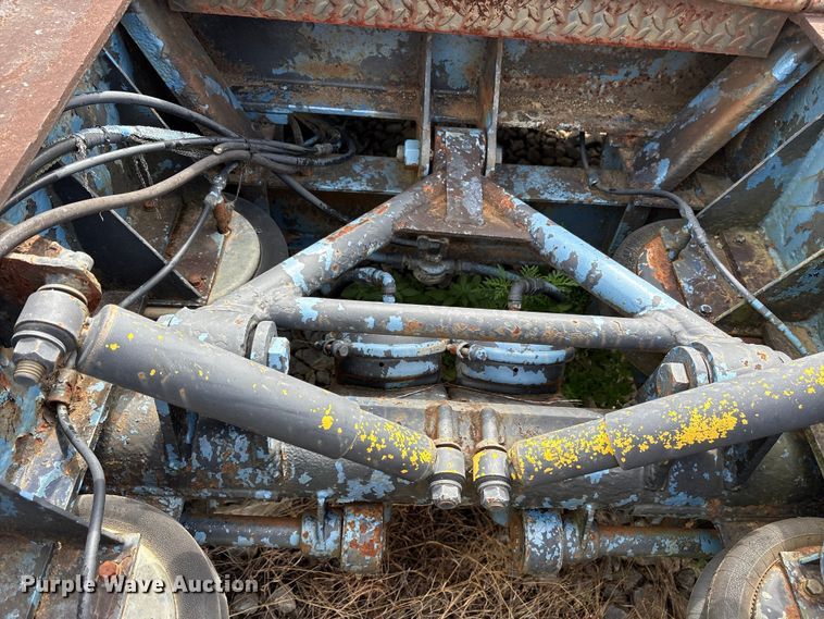 image for item ET7035 1980 TALN Lowboy beam trailer