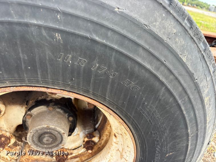 image for item ET7035 1980 TALN Lowboy beam trailer