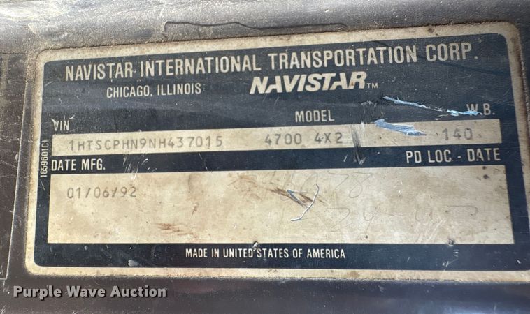 image for item ET7042 1992 International 4700  dump truck