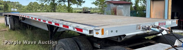 image for item ET7045 2015 Fontaine HCR222WSA Revolution 52  flatbed trailer