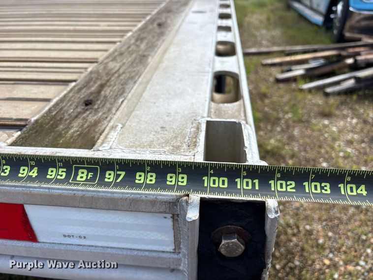 image for item ET7045 2015 Fontaine HCR222WSA Revolution 52  flatbed trailer