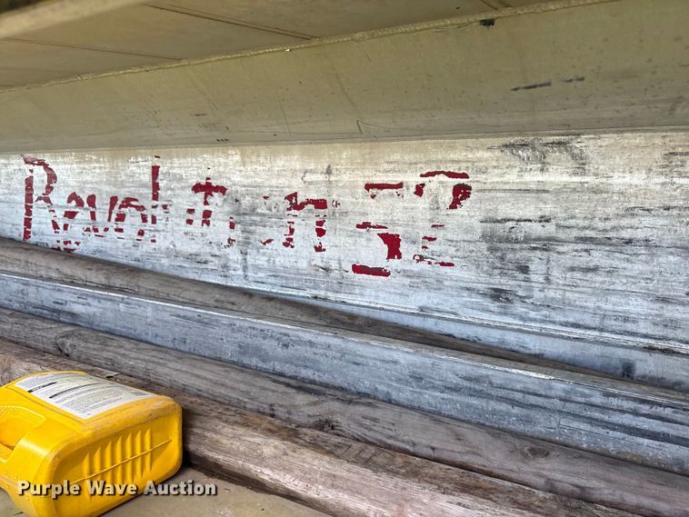 image for item ET7045 2015 Fontaine HCR222WSA Revolution 52  flatbed trailer