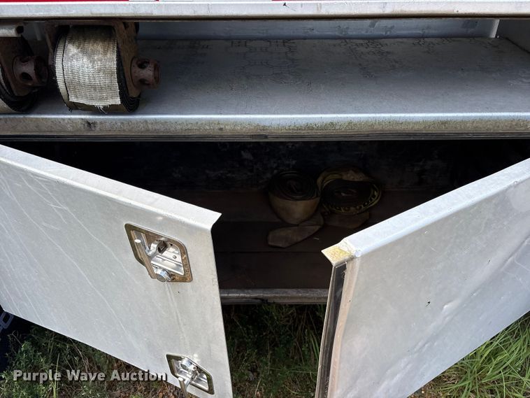 image for item ET7045 2015 Fontaine HCR222WSA Revolution 52  flatbed trailer