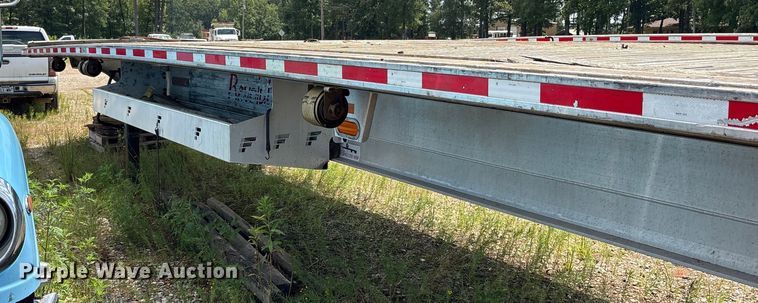 image for item ET7047 2015 Fontaine HCR5222WSA Revolution 52 flatbed trailer