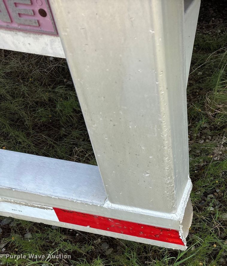 image for item ET7047 2015 Fontaine HCR5222WSA Revolution 52 flatbed trailer