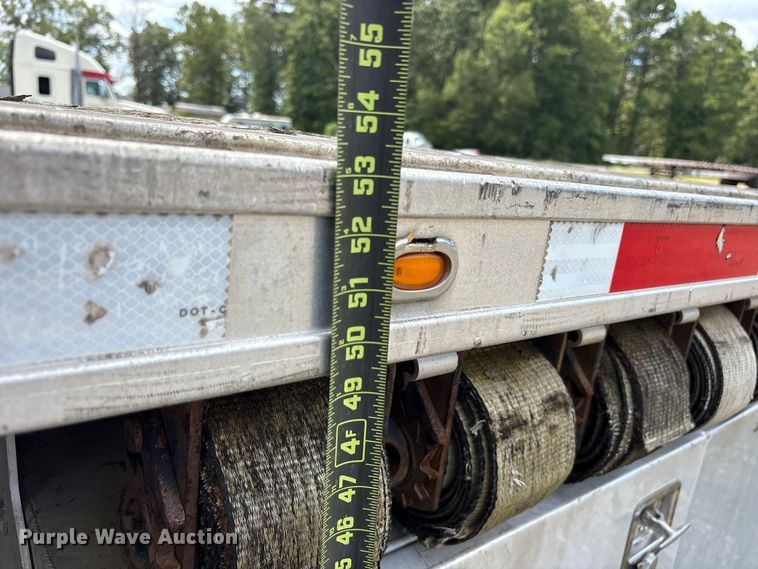 image for item ET7047 2015 Fontaine HCR5222WSA Revolution 52 flatbed trailer