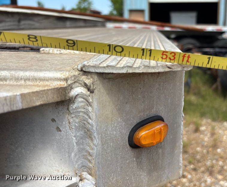 image for item ET7047 2015 Fontaine HCR5222WSA Revolution 52 flatbed trailer