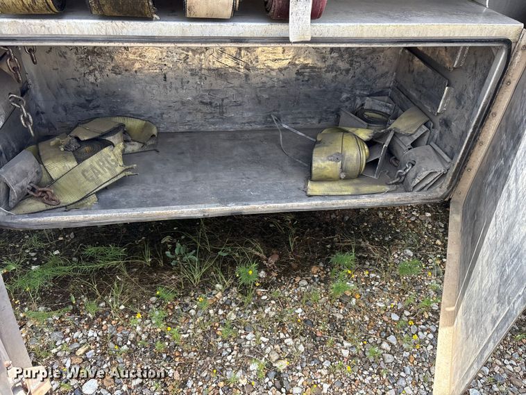 image for item ET7047 2015 Fontaine HCR5222WSA Revolution 52 flatbed trailer