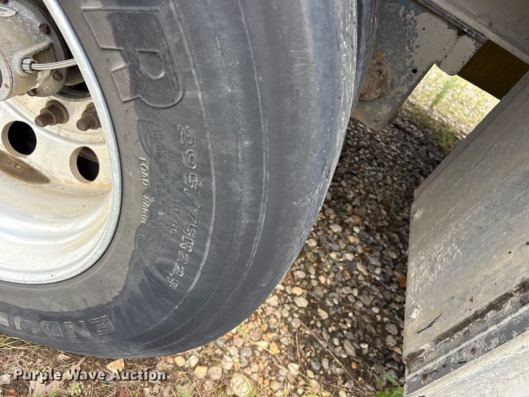 image for item ET7047 2015 Fontaine HCR5222WSA Revolution 52 flatbed trailer