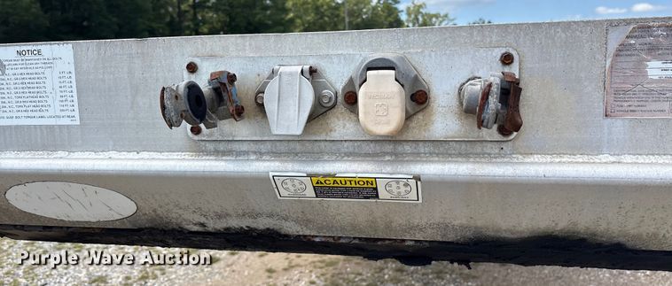 image for item ET7048 2013 Fontaine HAR5222WSA Revolution 52 flatbed trailer