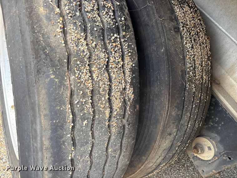 image for item ET7048 2013 Fontaine HAR5222WSA Revolution 52 flatbed trailer