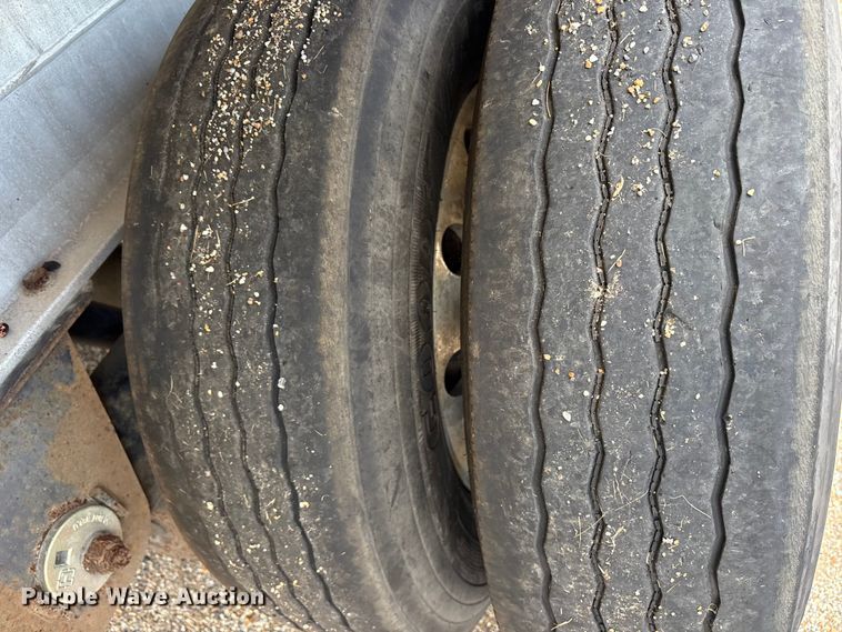 image for item ET7048 2013 Fontaine HAR5222WSA Revolution 52 flatbed trailer