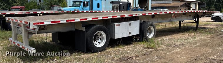 image for item ET7050 2013 Fontaine HCR5222WSA Revolution 52 flatbed trailer