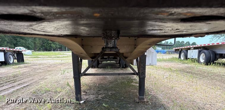 image for item ET7050 2013 Fontaine HCR5222WSA Revolution 52 flatbed trailer