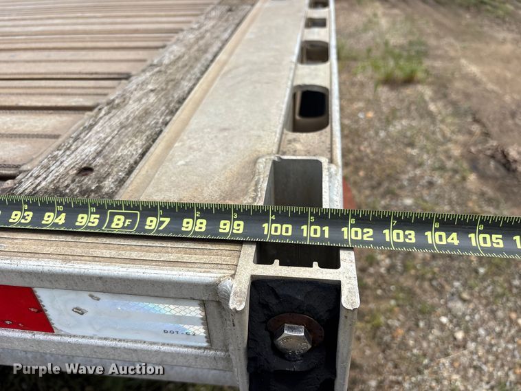 image for item ET7050 2013 Fontaine HCR5222WSA Revolution 52 flatbed trailer