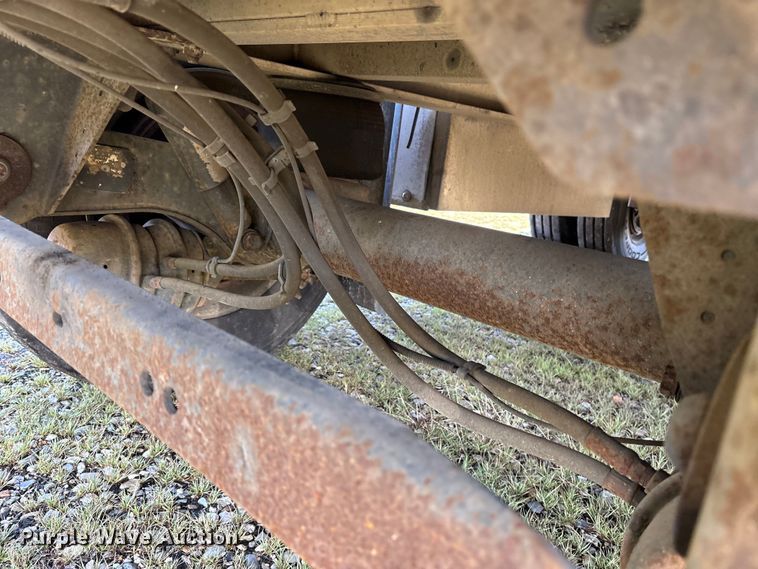 image for item ET7053 2013 Fontaine HCR5222WSA Revolution 52 flatbed trailer