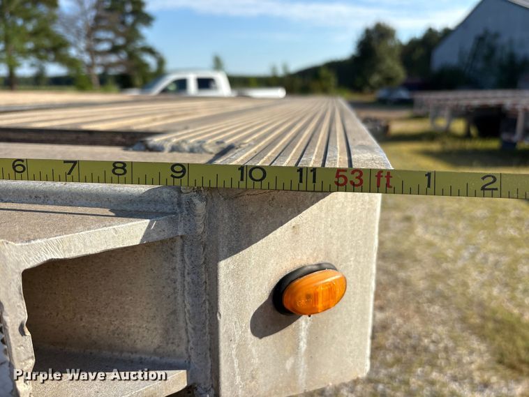 image for item ET7053 2013 Fontaine HCR5222WSA Revolution 52 flatbed trailer