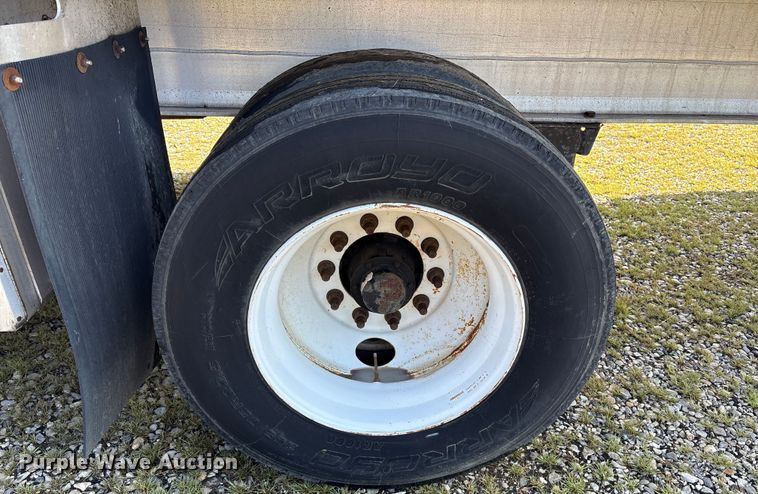 image for item ET7053 2013 Fontaine HCR5222WSA Revolution 52 flatbed trailer