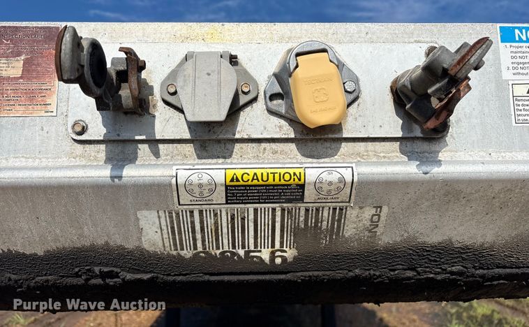 image for item ET7054 2015 Fontaine HCR5222WSA Revolution 52 flatbed trailer