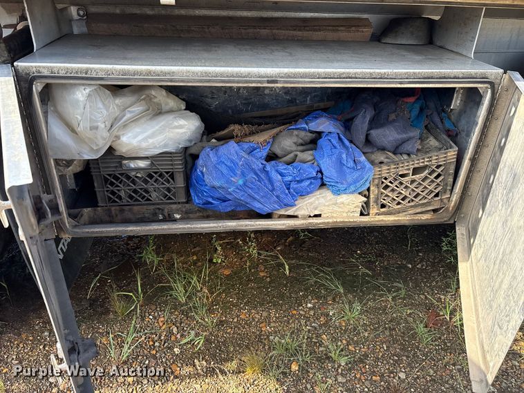 image for item ET7054 2015 Fontaine HCR5222WSA Revolution 52 flatbed trailer