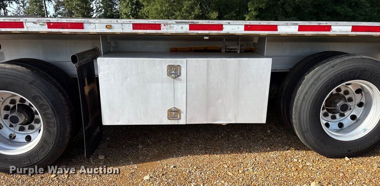 image for item ET7055 2015 Fontaine HCR5222WSA flatbed trailer