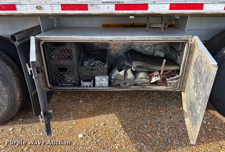 image for item ET7055 2015 Fontaine HCR5222WSA flatbed trailer