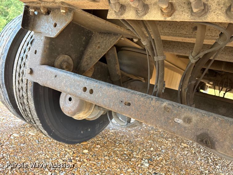 image for item ET7055 2015 Fontaine HCR5222WSA flatbed trailer