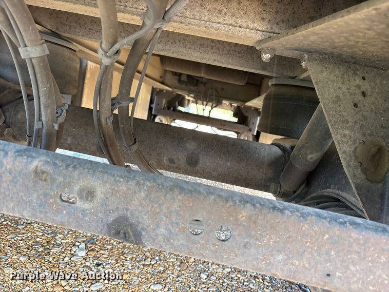 image for item ET7055 2015 Fontaine HCR5222WSA flatbed trailer