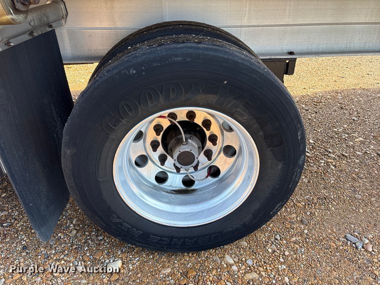 image for item ET7055 2015 Fontaine HCR5222WSA flatbed trailer