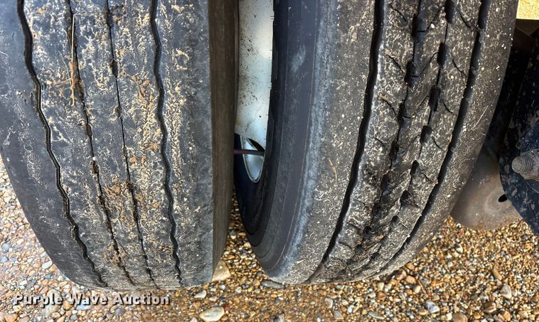 image for item ET7055 2015 Fontaine HCR5222WSA flatbed trailer