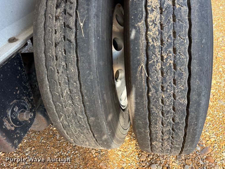 image for item ET7055 2015 Fontaine HCR5222WSA flatbed trailer